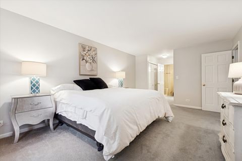 Tiny photo for 441 N Park Boulevard #2J, Glen Ellyn, IL 60137 (MLS # 12503405)