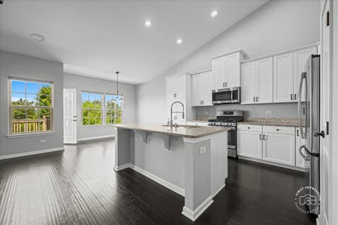 Tiny photo for 3826 Ridge Pointe Drive, Geneva, IL 60134 (MLS # 12690394)