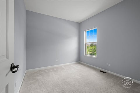Tiny photo for 3826 Ridge Pointe Drive, Geneva, IL 60134 (MLS # 12690394)