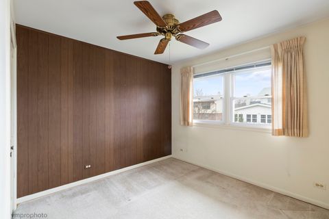 Tiny photo for 951 Lonsdale Road, Elk Grove Village, IL 60007 (MLS # 12582024)