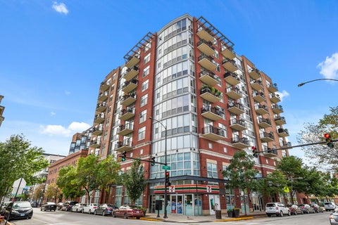 Photo of 1201 W ADAMS Street #801, Chicago, IL 60607 (MLS # 12734338)