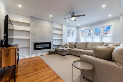 Tiny photo for 7251 S Paxton Avenue, Chicago, IL 60649 (MLS # 12579446)