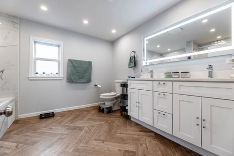 Tiny photo for 7251 S Paxton Avenue, Chicago, IL 60649 (MLS # 12579446)