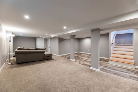 Tiny photo for 7251 S Paxton Avenue, Chicago, IL 60649 (MLS # 12579446)