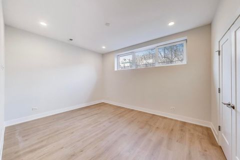 Tiny photo for 3339 N Ridgeway Avenue #1N, Chicago, IL 60618 (MLS # 12474885)