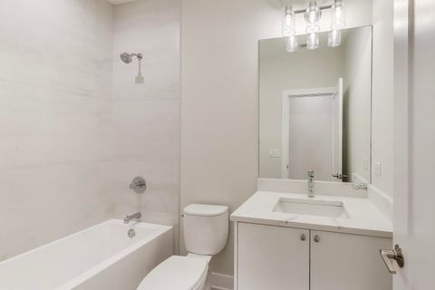 Tiny photo for 3339 N Ridgeway Avenue #1N, Chicago, IL 60618 (MLS # 12474885)