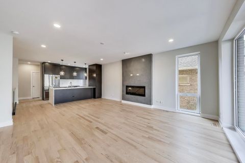 Tiny photo for 3339 N Ridgeway Avenue #1N, Chicago, IL 60618 (MLS # 12474885)