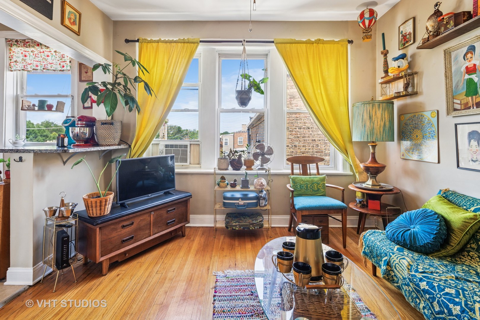 2606 W AINSLIE Street 3E