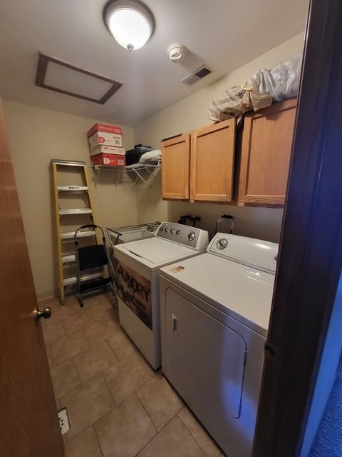 Tiny photo for 9138 W 95TH Street #3B, Hickory Hills, IL 60457 (MLS # 12583232)