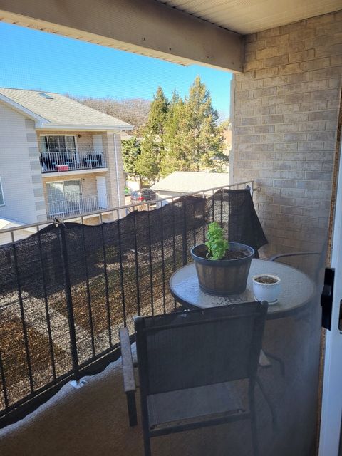 Tiny photo for 9138 W 95TH Street #3B, Hickory Hills, IL 60457 (MLS # 12583232)