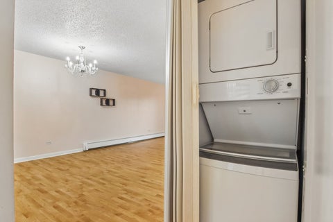 Tiny photo for 3 Timber Lane #10, Vernon Hills, IL 60061 (MLS # 12797781)