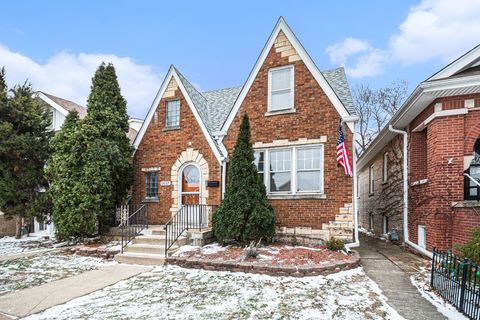 Tiny photo for 1637 Scoville Avenue, Berwyn, IL 60402 (MLS # 12536756)