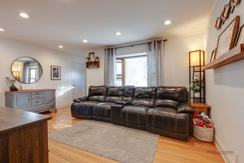 Tiny photo for 1120 Fulton Avenue, Winthrop Harbor, IL 60096 (MLS # 12463683)