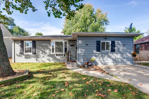 Photo of 1120 Fulton Avenue, Winthrop Harbor, IL 60096 (MLS # 12463683) Photo of 1120 Fulton Avenue, Winthrop Harbor, IL 60096 (MLS # 12463683)