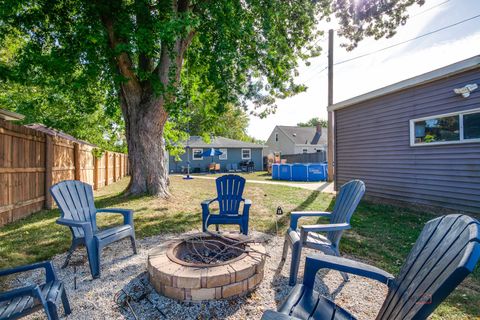 Tiny photo for 1120 Fulton Avenue, Winthrop Harbor, IL 60096 (MLS # 12463683)