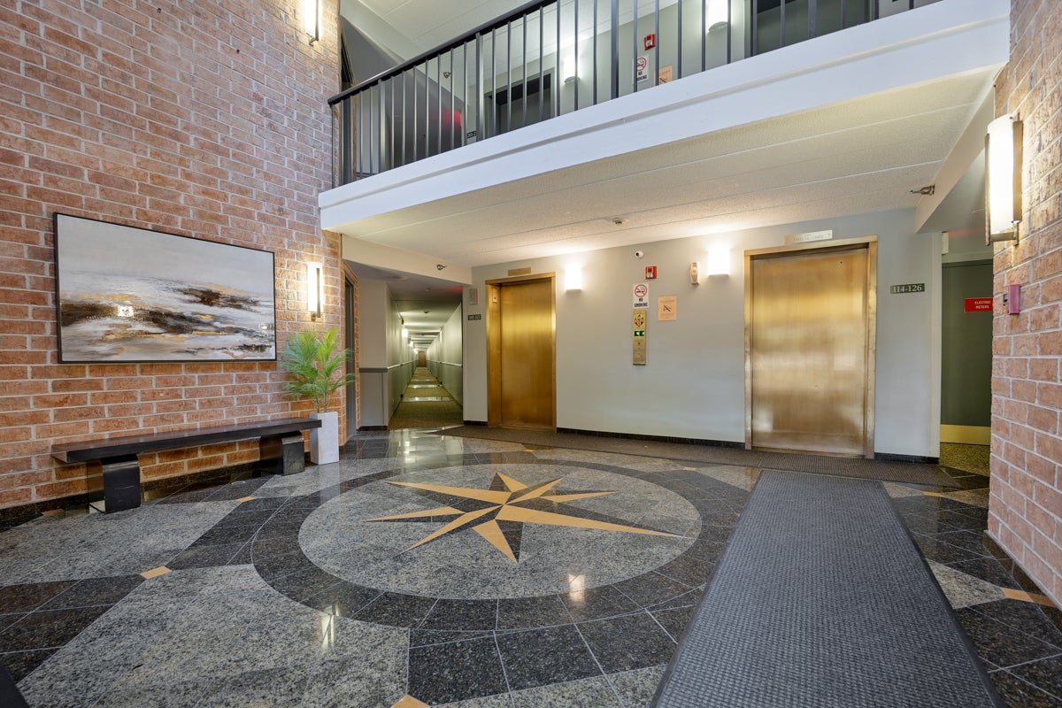 75 Kristin Circle 218