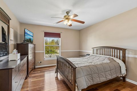 Tiny photo for 5 Orchid Court, Streamwood, IL 60107 (MLS # 12617957)