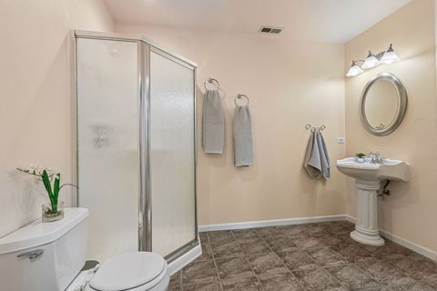 Tiny photo for 5 Orchid Court, Streamwood, IL 60107 (MLS # 12617957)