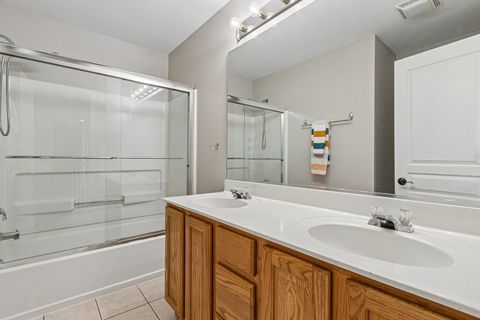 Tiny photo for 5 Orchid Court, Streamwood, IL 60107 (MLS # 12617957)