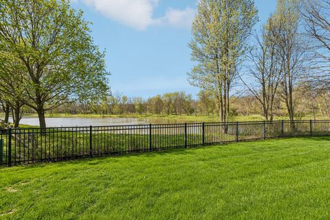 Tiny photo for 5 Orchid Court, Streamwood, IL 60107 (MLS # 12617957)