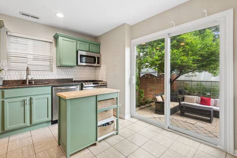 Tiny photo for 2529 W SHAKESPEARE Avenue, Chicago, IL 60647 (MLS # 12730728)