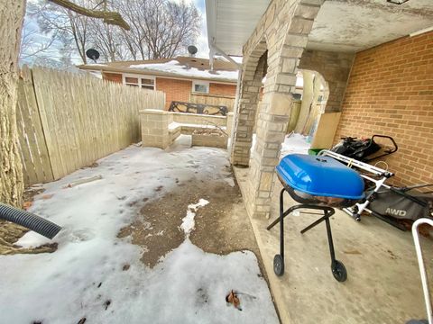 A home in Waukegan