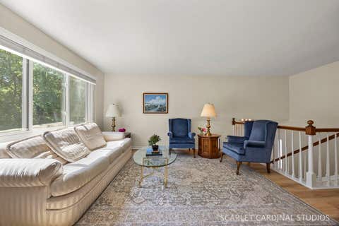 Tiny photo for N385 Silverleaf Boulevard, Wheaton, IL 60187 (MLS # 12662141)