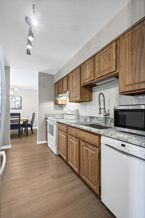 Tiny photo for 1605 E Central Road #211B, Arlington Heights, IL 60005 (MLS # 12765615)