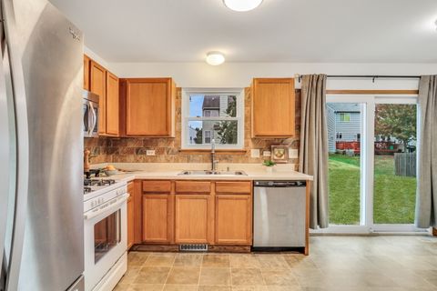 Tiny photo for 13155 W Yorkshire Lane, Beach Park, IL 60083 (MLS # 12452268)