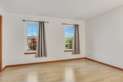 Tiny photo for 13155 W Yorkshire Lane, Beach Park, IL 60083 (MLS # 12452268)