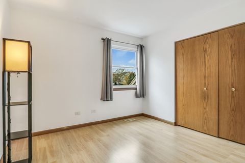 Tiny photo for 13155 W Yorkshire Lane, Beach Park, IL 60083 (MLS # 12452268)