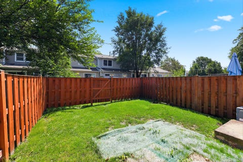 Tiny photo for 809 Bishop Court, Schaumburg, IL 60194 (MLS # 12725443)