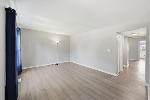 Tiny photo for 809 Bishop Court, Schaumburg, IL 60194 (MLS # 12725443)