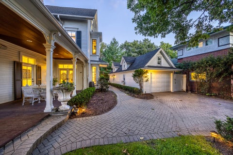 Tiny photo for 201 Scottswood Road, Riverside, IL 60546 (MLS # 12693921)