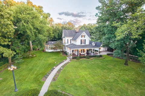 Photo of 201 Scottswood Road, Riverside, IL 60546 (MLS # 12693921)