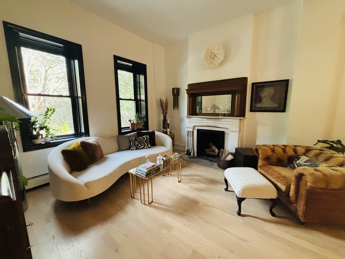 1951 W Evergreen Avenue