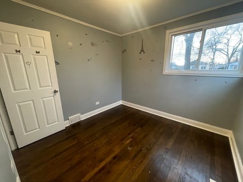 Tiny photo for 12620 S Racine Avenue, Calumet Park, IL 60827 (MLS # 12591339)