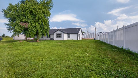 Tiny photo for 902 W South Street, Lexington, IL 61753 (MLS # 12698961)
