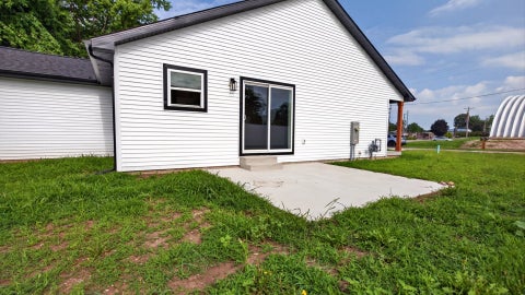 Tiny photo for 902 W South Street, Lexington, IL 61753 (MLS # 12698961)