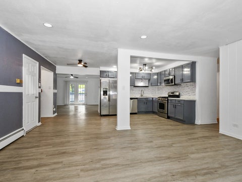 Tiny photo for 21801 Central Park Avenue, Park Forest, IL 60466 (MLS # 12752057)