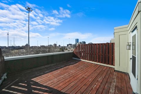 Tiny photo for 909 W Ohio Street #12, Chicago, IL 60642 (MLS # 12540997)