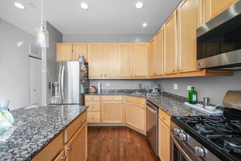 Tiny photo for 909 W Ohio Street #12, Chicago, IL 60642 (MLS # 12540997)