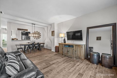 Tiny photo for 659 S Rosehall Lane, Round Lake, IL 60073 (MLS # 12497795)