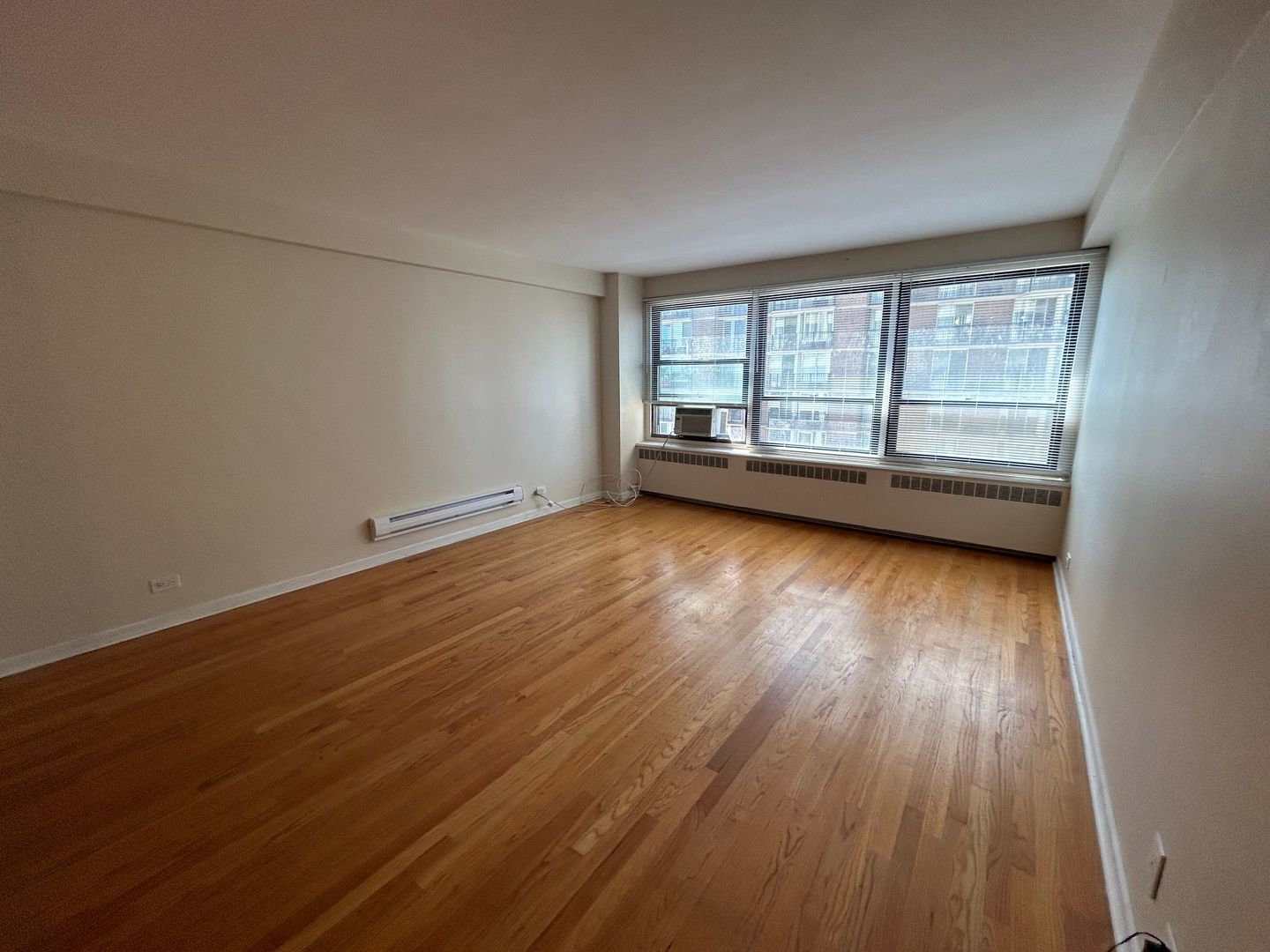 4180 N Marine Drive 703