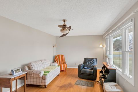 Tiny photo for 187 Alfred Drive, Sycamore, IL 60178 (MLS # 12574960)