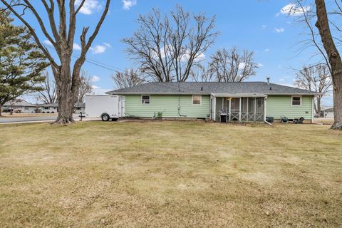 Tiny photo for 187 Alfred Drive, Sycamore, IL 60178 (MLS # 12574960)