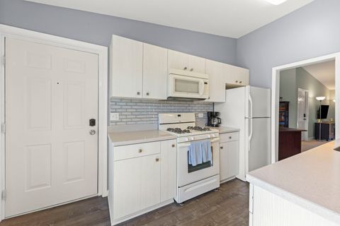Tiny photo for 1714 S Washington Street #1714, Naperville, IL 60565 (MLS # 12683773)