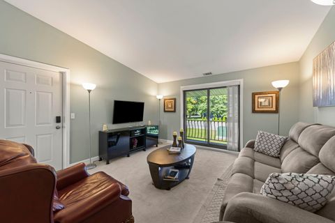 Tiny photo for 1714 S Washington Street #1714, Naperville, IL 60565 (MLS # 12683773)