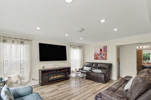 Tiny photo for 1709 Liberty Court, Mount Prospect, IL 60056 (MLS # 12756125)