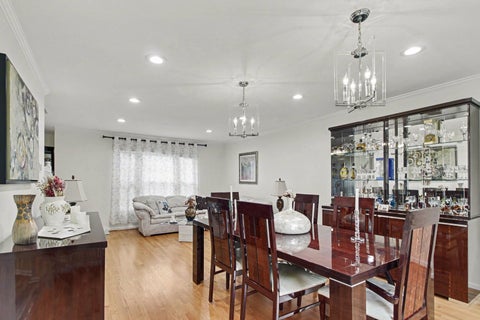 Tiny photo for 1709 Liberty Court, Mount Prospect, IL 60056 (MLS # 12756125)
